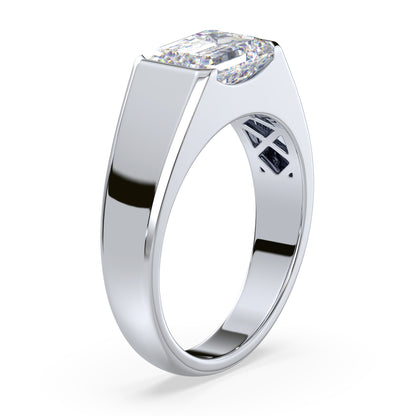 Bold Emerald-Cut Diamond Signet Ring