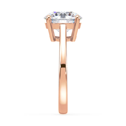Elegant Round Diamond Ring