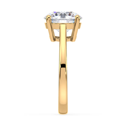 Elegant Round Diamond Ring